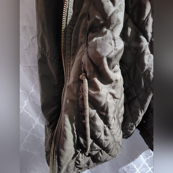 Faux Shearling-lined Parka Khaki green - Picture 3 of 5